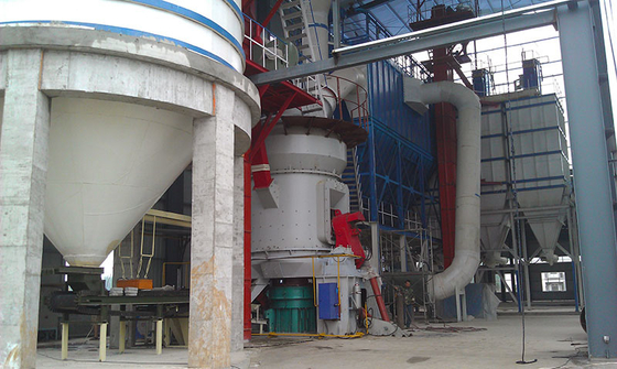 120kw χαμηλή μηχανή Pulveriser μύλων άνθρακα κατανάλωσης κάθετη για τη λείανση σκονών