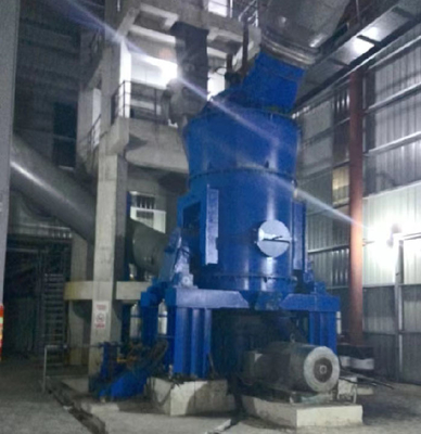 Κάθετη ικανότητα 600000 T/Y μύλων ασβεστόλιθων λείανσης ανθρακικού άλατος ασβεστίου