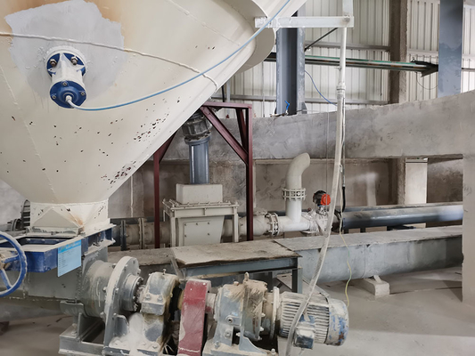 Πνευματική αντλία αεριωθούμενου ρεύματος για συνεχή μεταφορά υλικών σκόνης με υψηλή απόδοση και χαμηλή κατανάλωση